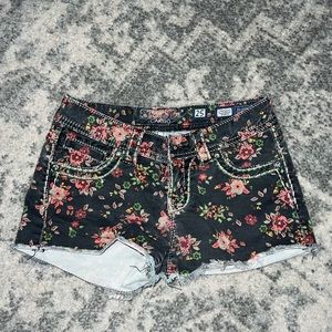 Miss me shorts